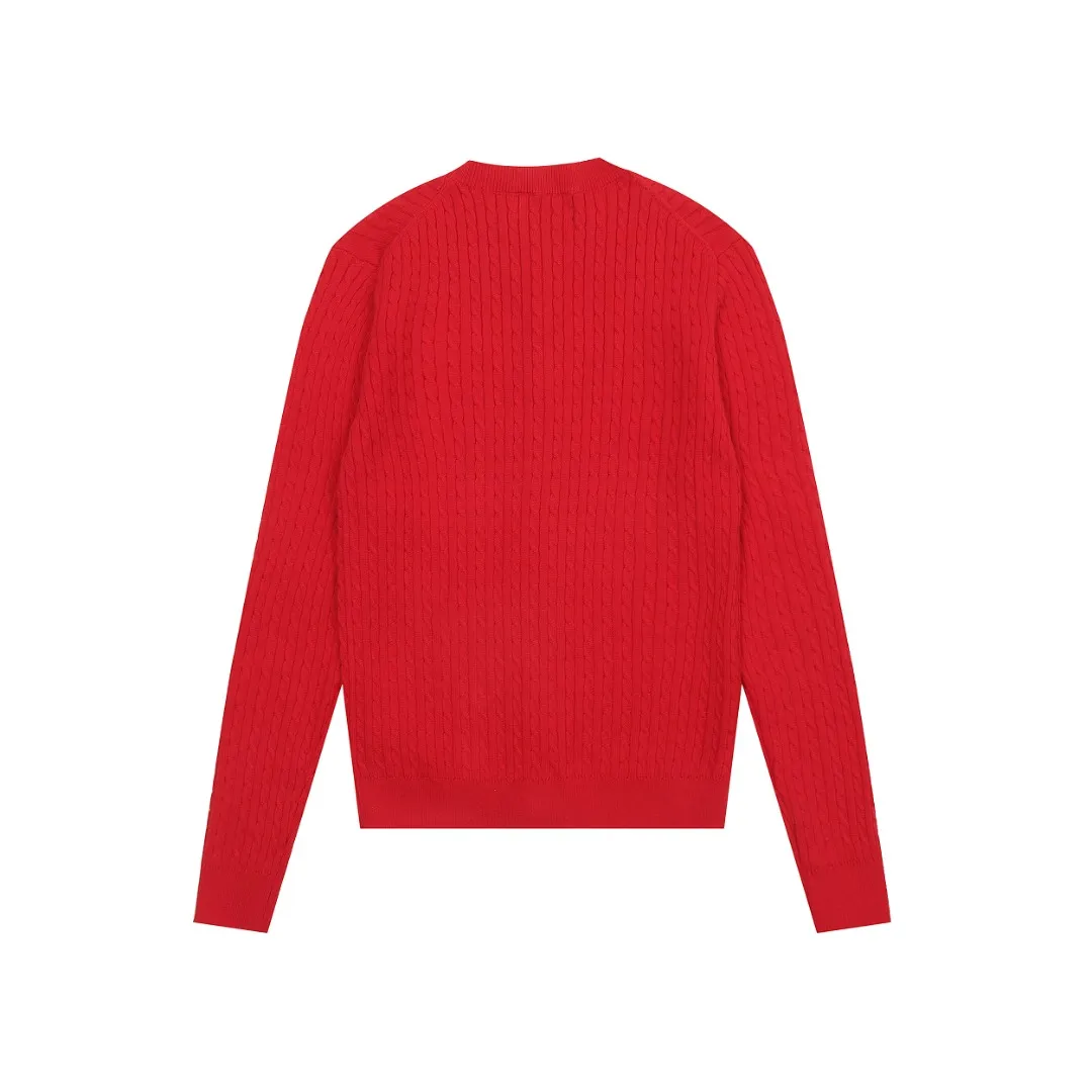 P210 Top quality" Style number: DS005# (not off the shelves all year round) [Ralph Lauren round neck solid color pony embroidery logo knitted cardigan long sleeves] ✅Ralph Lauren Ralph Lauren classic basic versatile twist knitted cardigan long sleeves ✅Main supplier platform live broadcast Wholesale entity Replenish when out of stock Not off the shelf ✅ZP quality 1:1 version Scan the code to enter the GF website Counter quality ✅Detailed quality is the only one in Guangzhou Imported quality cotton yarn, focusing on high-end, cost-effective, good quality, needless to say ✅Zhao Lusi's same style is really amazing, so sweet, so beautiful. This cardigan is really good-looking ✅The upper body is simple and easy to match. A must-have for goddess ootd. Good-looking clothes are never picky. A must-have in the goddess' wardrobe. Size: S-XL Color: Black, almond, gray, navy blue, pink, white, light blue, taro purple, rose red, white label, big red and blue label